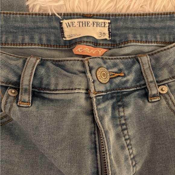 We The Free Light Wash Skinny Jeans - Picture 2 of 4